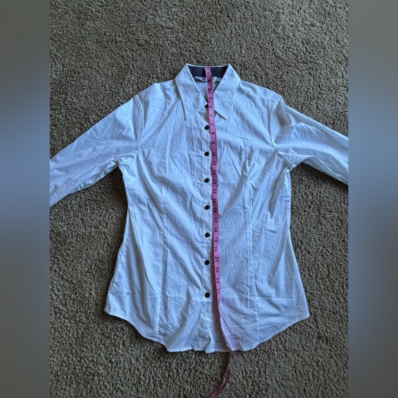 Esabel C. Long Sleeve Button-Up | White Long sleeve button up | Size M - Picture 10 of 14